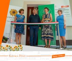 Kovács Péter polgármester, Ács Anikó alpolgármester asszony, Hanuláné Kurdi  Ágnes és Tamás Jánosné közös képe