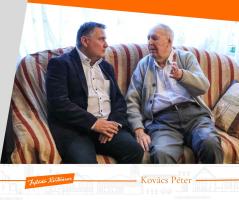 Kovács Péter polgármester és Harangozó Imre beszélget