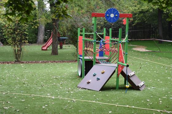 Baross utcai Szentmihályi Játszókert Óvoda felújított udvara
