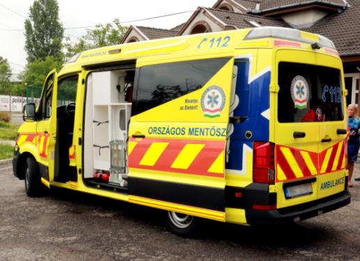 mentőautó 5