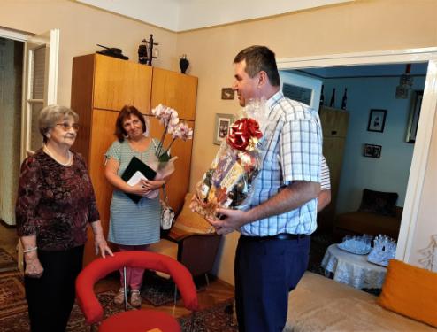 Ilonka néni és doktor Csomor Ervin jegyző