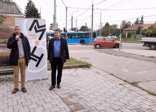 Szatmáry Kristóf országgyűlési képviselő beszédet mond