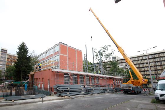 szakrendelő bővítés