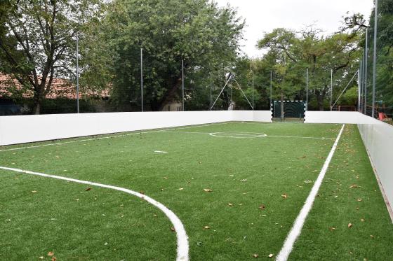 új műfüves pálya