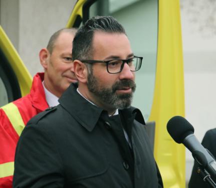 csató gábor mentő igazgató