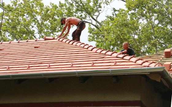 KHEK tető felújítás 2020