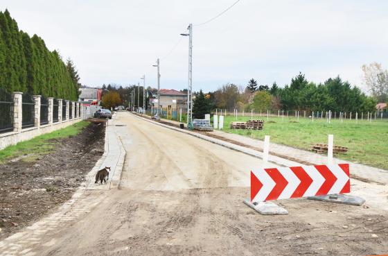Az útépítések folytatódnak