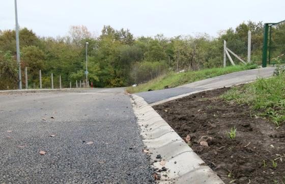 Az útépítések folytatódnak