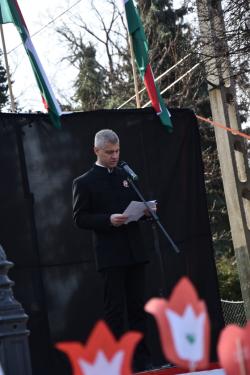 Szatmáry Kristóf országgyűlési képviselő beszédet mond