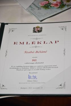 Szabó Béláné köszöntése 90. születésnapja alkalmából.