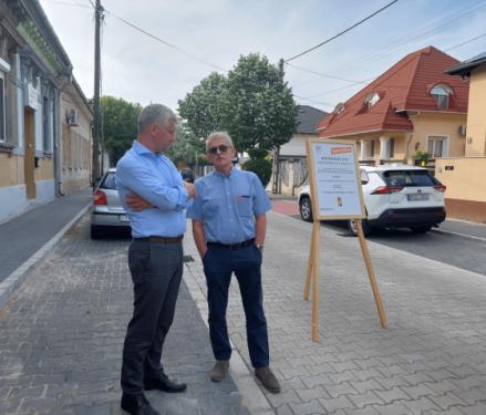 Szatmáry László képviselő és Szatmáry Kristóf beszélget