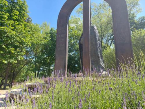 Szent István szobor a Kertvárosi Olimpikonok parkjában