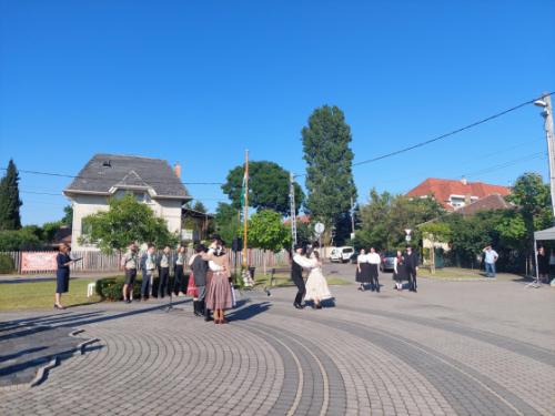 Pannónia Néptáncegyüttes műsora emelte a megemlékezés hangulatát