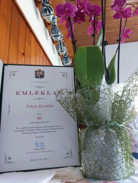 Fekete Kornéliát köszöntése 90. születésnapja alkalmából.