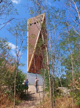 A Naplás-tavi kilátó