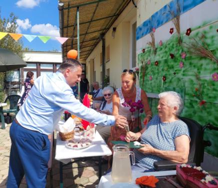 90. születésnapját ünnepelte Mezei Gyula Gáborné.