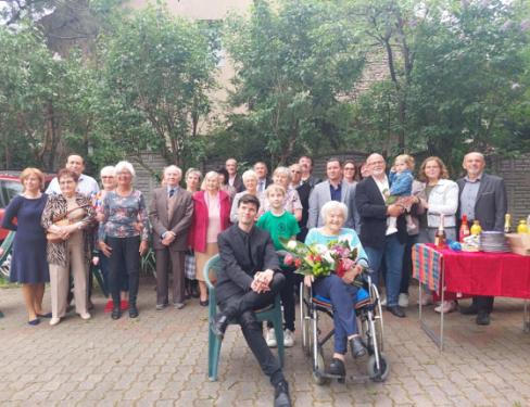 Paor Éva köszöntése 100. születésnapja alkalmából.