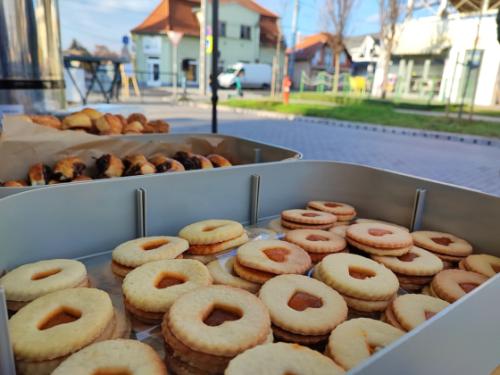 Átadtuk a Thököly utat.