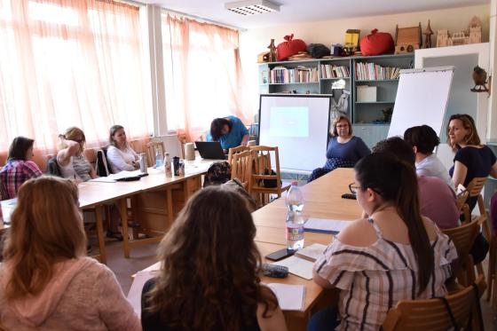 Folytatódott a KézenFogva Alapítvány érzékenyítő képzése