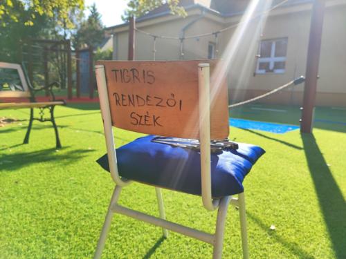 Margaréta Óvoda Monoki utcai épületének megújult udvara