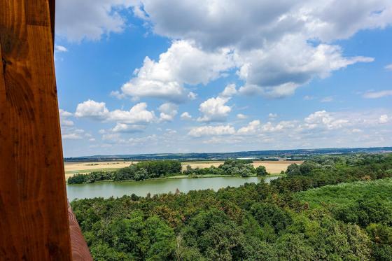 Kiátás a Naplás-tavi kilátóból