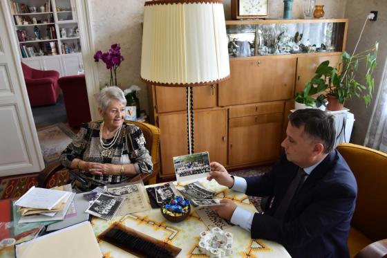 Dr. Márton Andrásné köszöntése születésnapja alkalmából.