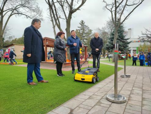 Megújult a Szentmihályi Játszókert Óvoda udvara.