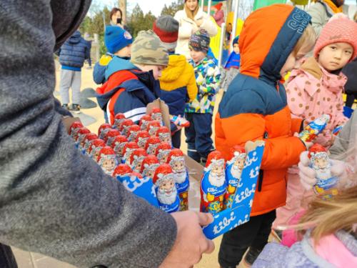 Új játszótérnek örülhetnek a gyerekek a Lapát utcában.