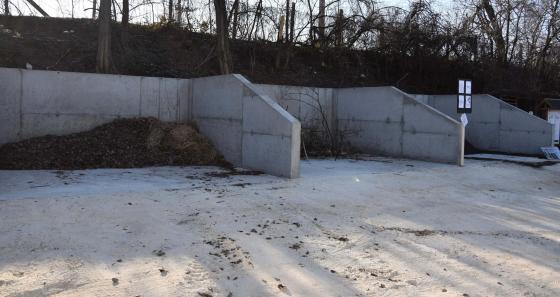 közösségi komposztáló