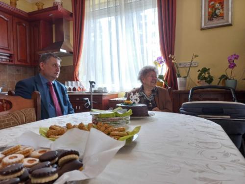 Anna néni köszöntése 95. születésnapja alkalmából.