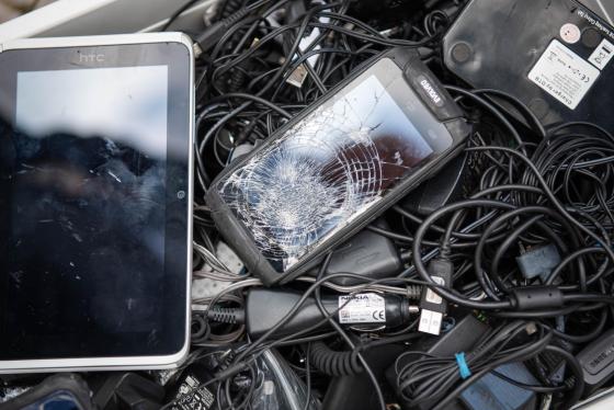 Az összegyűjtött mobileszközök.