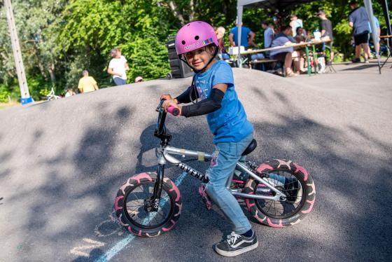 Pumpaversenyt tartottak a Hermina Bringaparkban