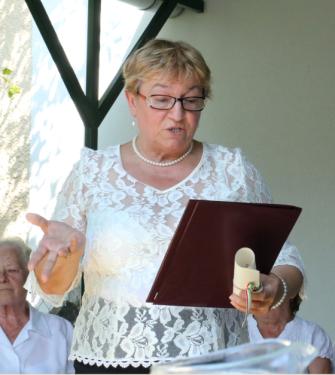 A klubtagok ünnepi műsora.