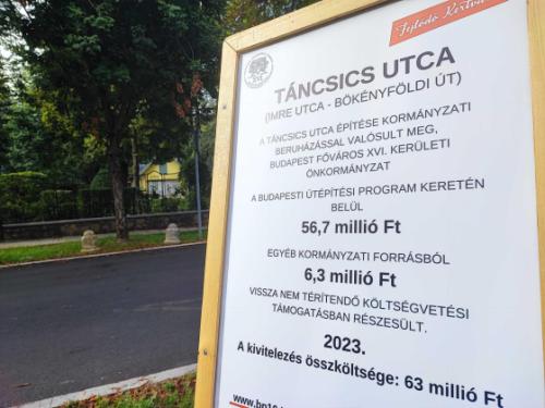 Táncsics utcai tábla