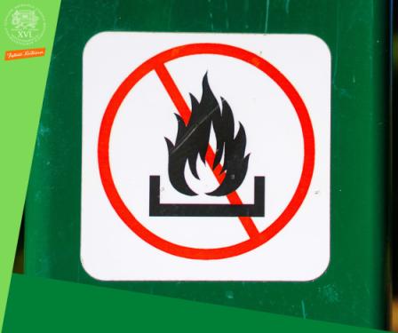 Áthúzott láng egy fémlapon.