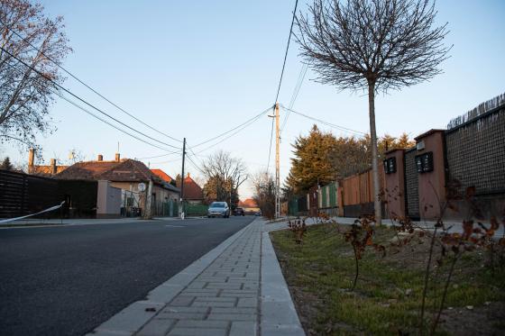 Az új külsőt kapott a Vörösmarty utca.