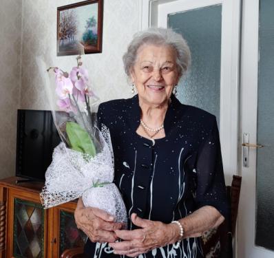 Palla Lászlónét köszöntötték kilencvenedik születésnapja alkalmából