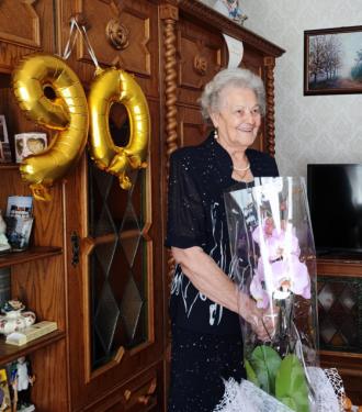 Palla Lászlónét köszöntötték kilencvenedik születésnapja alkalmából