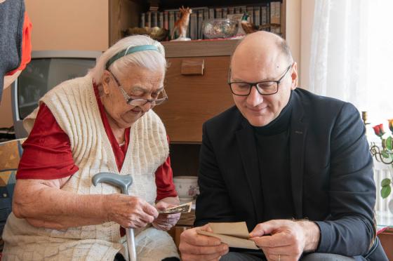 Dékány Józsefnét köszöntötte 95. születésnapja alkalmából Szász József alpolgármester