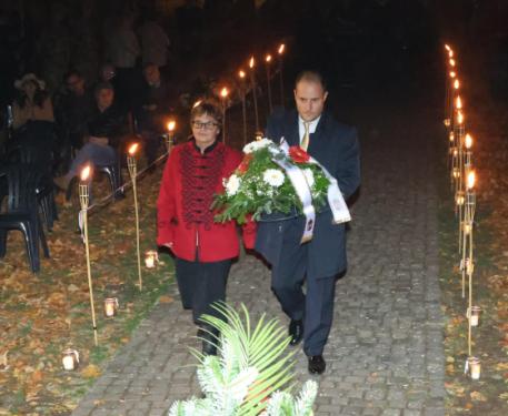 Koszorúz a KDNP